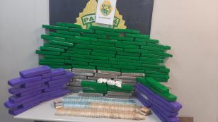 ROTAM apreende 90 quilos de maconha e R$ 11 mil em dinheiro no Sítio Cercado, Capital do estado