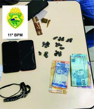 Festa clandestina é denunciada e PM prende três pessoas e apreende porções de drogas e R$ 1,5 mil em dinheiro em Engenheiro Beltrão (PR)