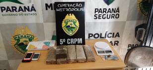 PM intercepta carro que tinha 75 quilos de maconha em Manoel Ribas (PR), no Centro-Sul do estado