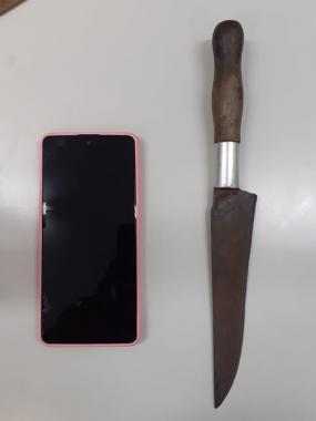 Policial militar de folga percebe roubo e prende homem no Alto Boqueirão, na Capital