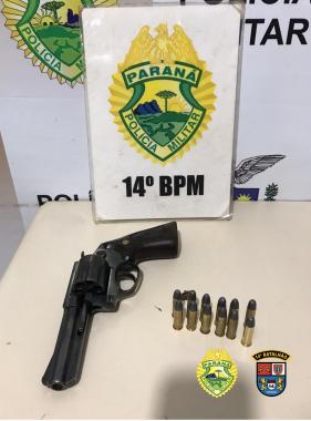 Trio com revólver é preso pela PM em Foz do Iguaçu, no Oeste do estado