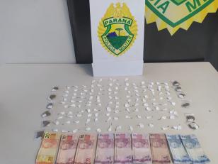 ROCAM prende homem e apreende mais de 140 porções de cocaína e maconha durante patrulhamento na CIC