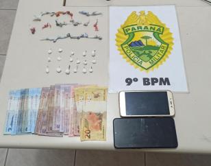 Dupla com drogas e dinheiro é presa pela PM em Pontal do Paraná, no Litoral