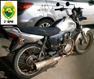 PM recupera motocicleta furtada, apreende maconha e encaminha três pessoas em ações distintas no Norte Pioneiro