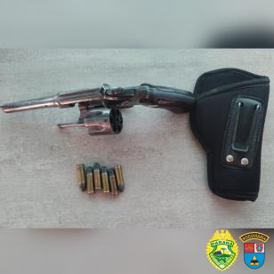 BPRv prende homem e apreende um revólver e munições na Lapa (PR)