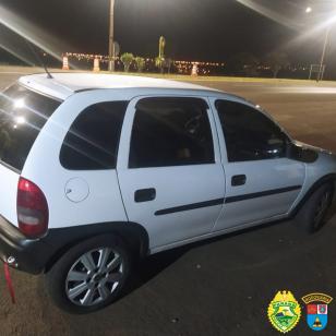 Carro furtado é recuperado pelo BPRv em Rolândia, Norte do estado