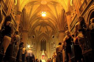 PAUTA DIA 18/08 – 19H – Em alusão aos 167 anos da Polícia Militar, comunidade católica promove Missa de Ação de Graças em Curitiba