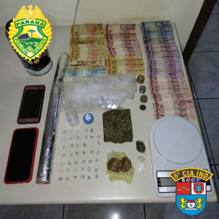 Após denúncias, PM encaminha suspeito por tráfico de drogas e apreende maconha e crack em Lunardelli, no interior