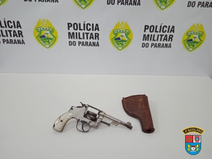 Em Maringá (PR), PM prende dois homens e apreendem arma de fogo em situações distintas