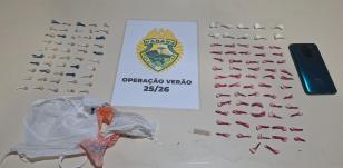 PMPR apreende 117 porções de entorpecentes e prende indivíduo em Pontal do Paraná