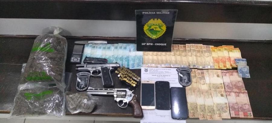 Morador é preso com quase um quilo de maconha e outros objetos dentro de casa em Guarapuava (PR)