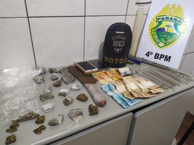 No Noroeste do PR, PM apreende maconha e recupera carro