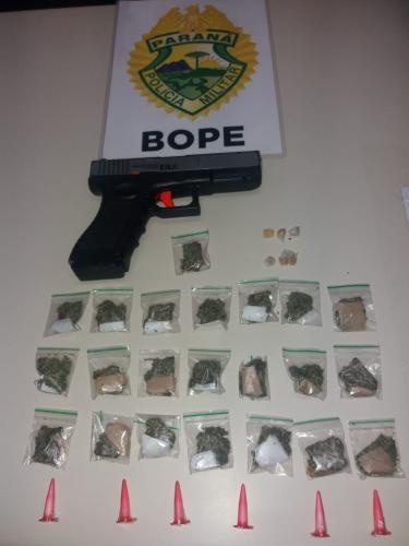 PM apreende homem com arma de fogo e drogas durante abordagem na Região Metropolitana de Curitiba (RMC)