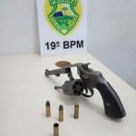 Em ocorrências distintas, PM apreende armas, recupera veículo e prende autor de roubo, no Oeste do Paraná
