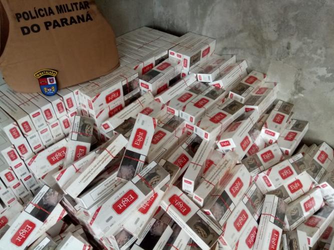 Carga de cigarros contrabandeados avaliada em R$ 45 mil é apreendida pela PM no Oeste do estado