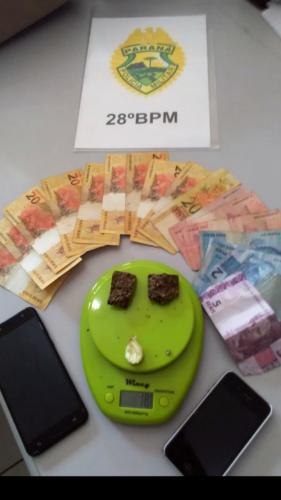 Dupla envolvida com o tráfico de drogas é presa em Palmeira após denúncia à PM