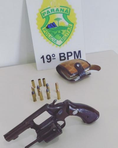 Após denúncia, PM prende homem e apreende um revólver em Toledo (PR), no Oeste do estado