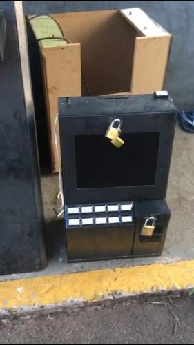 Máquinas caça-níqueis são apreendidas pela PM em Londrina (PR)