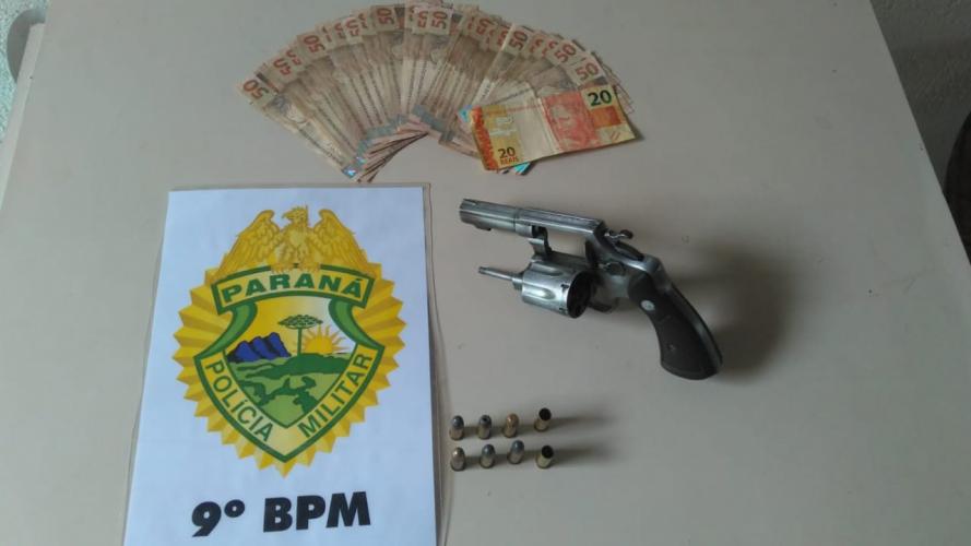 PM aborda veículo com três homens armados e apreende várias munições no Pontal do Paraná, no Litoral do estado