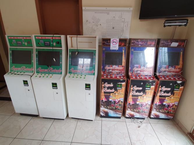 “Operação Caça-níqueis” é deflagrada pela PM e resulta em seis apreensões no Norte do Paraná