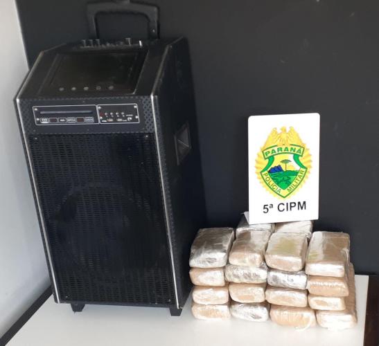Mais de 12 quilos de maconha são apreendidos pela PM em Cianorte (PR)