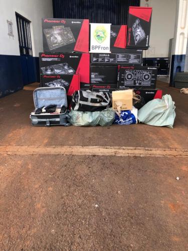 BPFron apreende cigarros e eletrônicos em Céu Azul (PR), no Oeste do estado