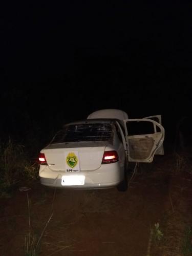 BPFRON recupera veículo e apreende cigarros em rodovia de Terra Roxa (PR), no Oeste do Estado