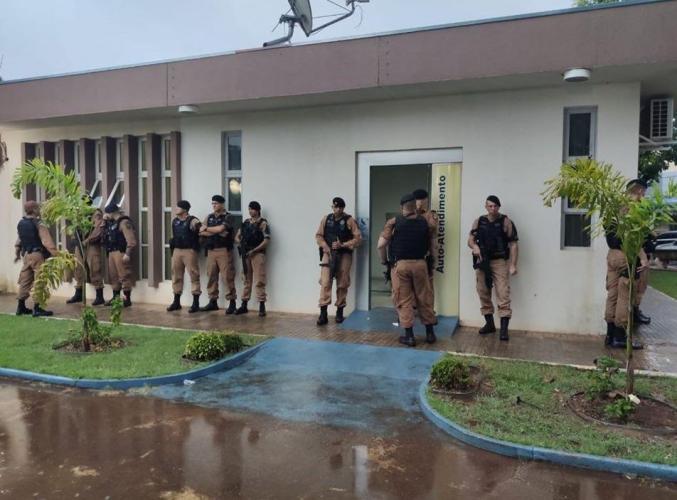 Operação policial dificulta assalto em caixa eletrônico em Indianópolis (PR)