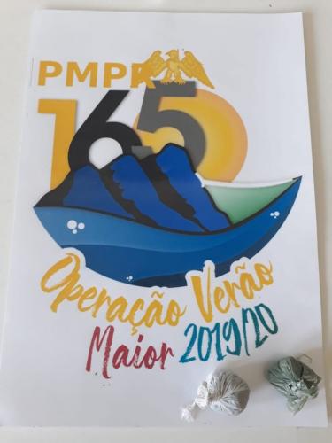 Policiais militares prendem rapaz e apreendem maconha no Litoral do estado