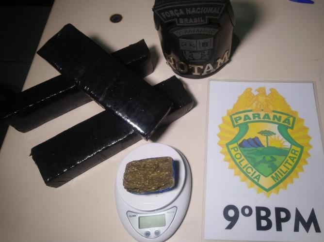 Em patrulhamento, PM prende homem e apreende mais de dois quilos de maconha em Paranaguá, no Litoral do estado