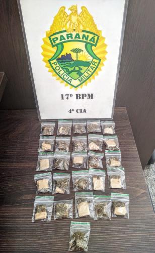 PM flagra rapaz com drogas e faz prisão em Fazenda Rio Grande, na RMC