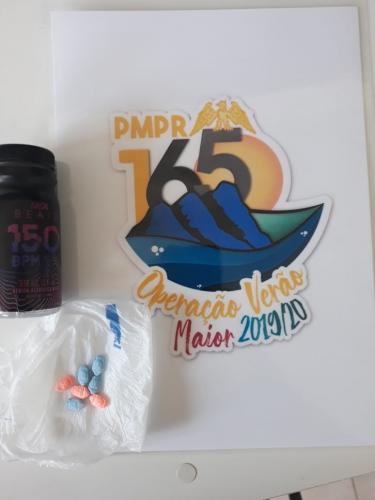 Policiais militares abordam rapaz e apreende comprimidos de Ecstasy no Litoral do estado