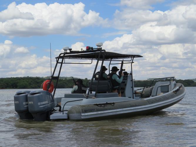 Polícia Militar faz bloqueios e operações na fronteira para evitar a entrada de foragidos do Paraguai