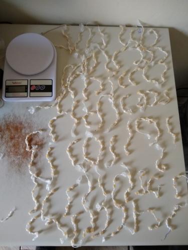 Grande quantidade de porções de crack é apreendida pela PM em Ibiporã, no Norte do Paraná