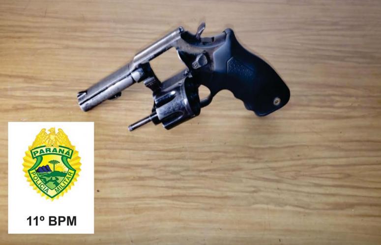 PM encaminha quatro suspeitos por participação em homicídio e apreende arma de fogo em Campo Mourão (PR)