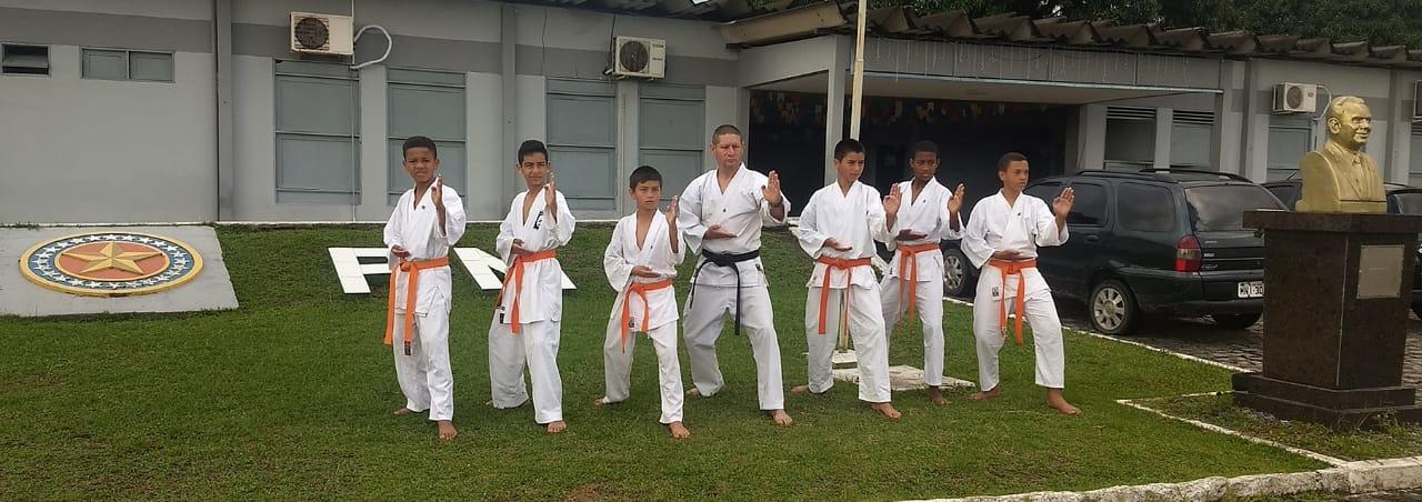 Projeto Formando Cidadão - Força Jovem Militar