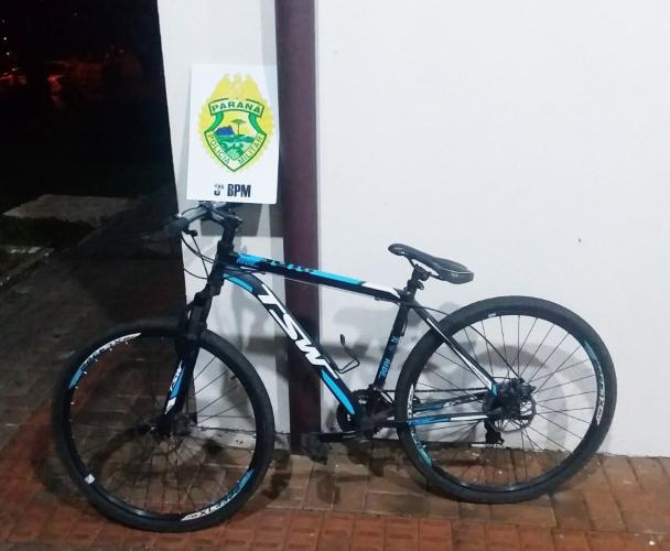 PM apreende arma de fogo e recupera pertences em situações distintas no Sudoeste do estado