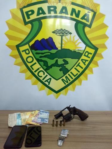 Arma de fogo é apreendida em Fazenda Rio Grande (PR) e casal acaba preso