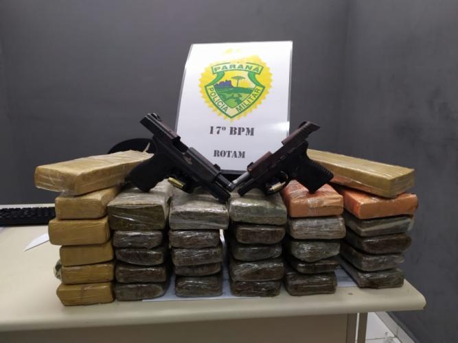 PM de São José dos Pinhais evita transporte de drogas na Borda do Campo; mais de 21 quilos de maconha são apreendidos