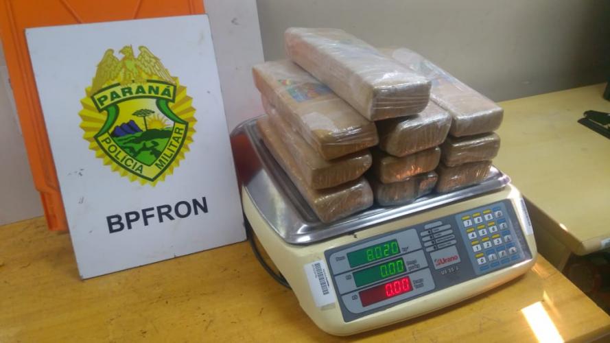 Polícia de Fronteira apreende 10 tabletes de maconha durante Operação Hórus, em São Miguel do Iguaçu (PR)