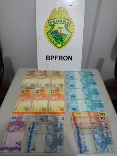 BPFron apreende notas falsas em Pato Bragado (PR); dois homens são presos
