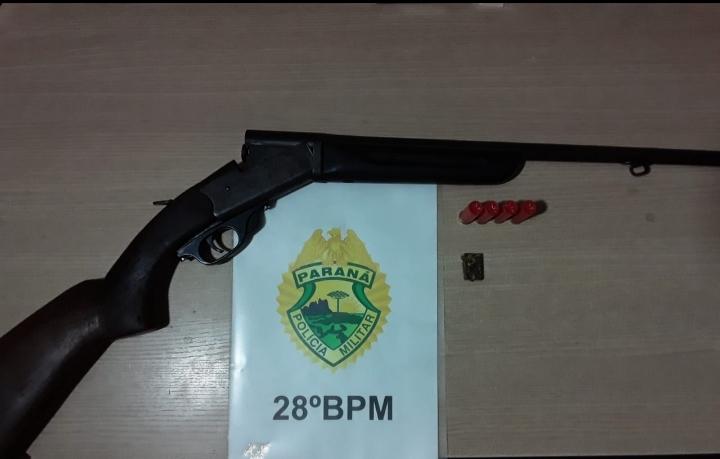 PM prende dois homens e apreende uma arma de fogo no Sudeste do estado