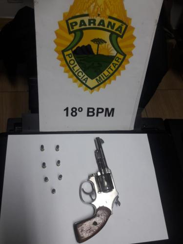 No Norte do estado, PM prende mulher e apreende arma de fogo e munições
