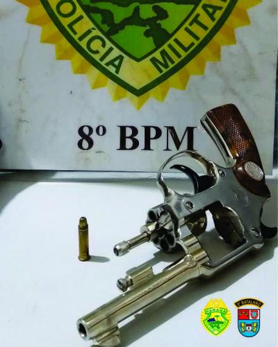 Abordagem da PM em Paranavaí resulta em arma de fogo apreendida no fim de semana