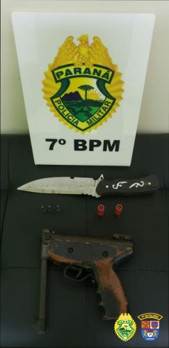 No Noroeste do estado, PM prende dois homens e apreende uma arma de fogo