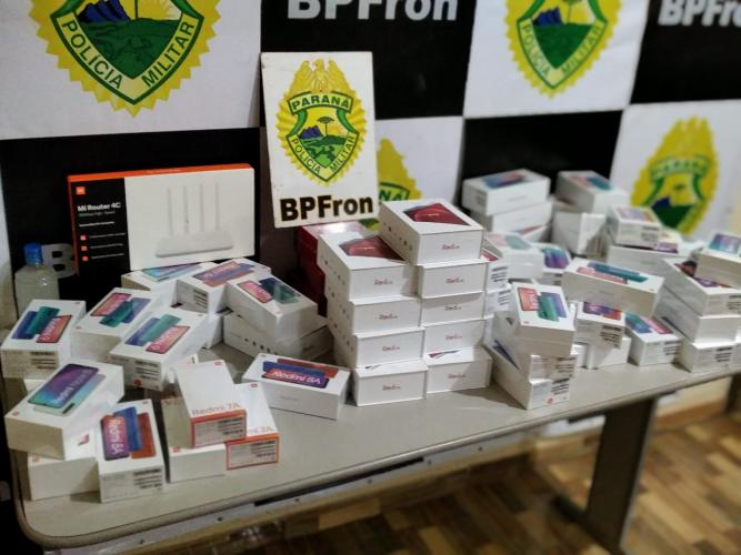 BPFron aborda carros com contrabando em Francisco Alves, no Oeste do estado