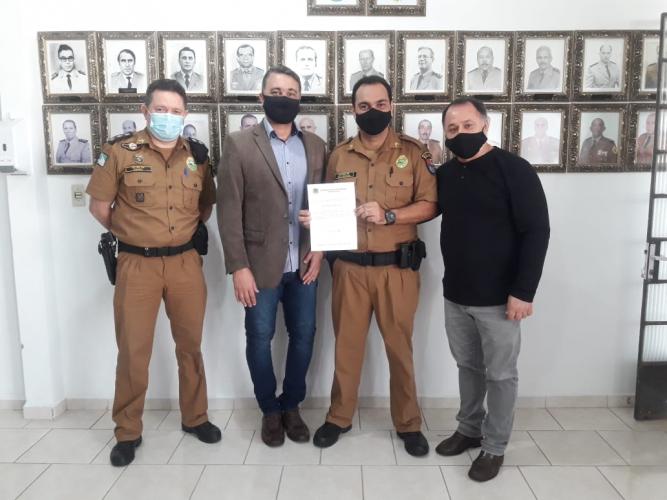 Policial militar que reagiu a roubo em Matinhos (PR) recebe Moção de Aplausos da Câmara Municipal