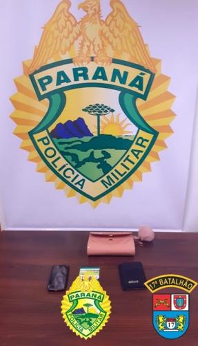 Na RMC, PM encaminha três pessoas, recupera celular e apreende 41 porções de drogas