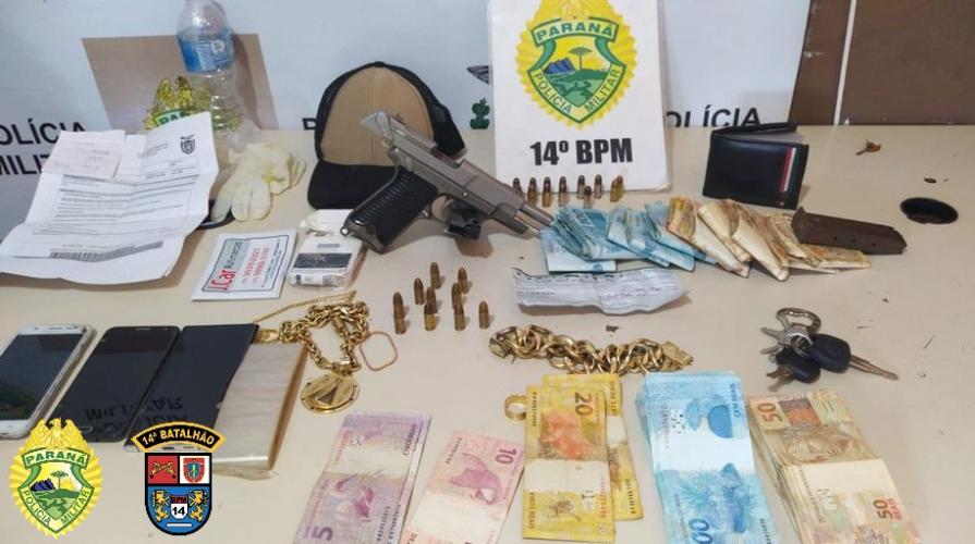 Fuga de autores de roubo é frustrada pela PM e objetos são recuperados em Foz do Iguaçu, no Oeste do estado
