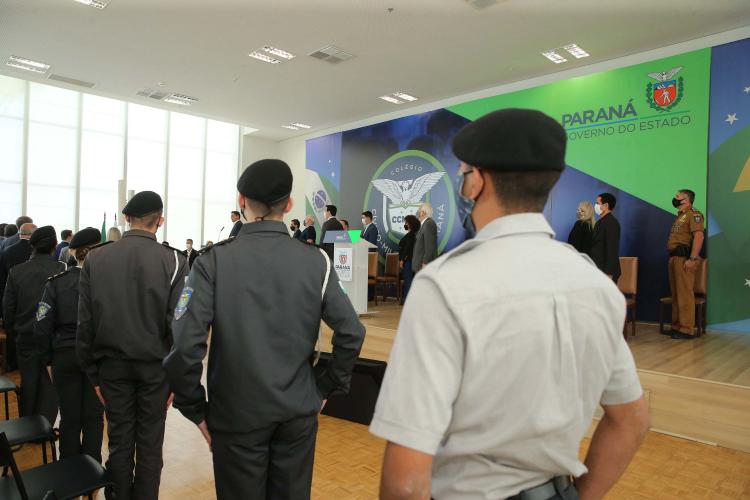 Governo lança edital para contratação de 806 militares estaduais da reserva para o programa de Colégios Cívico-Militares do Paraná
